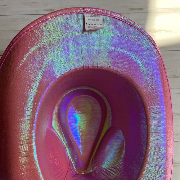 2 FOR $15 SALE!! *ADD TO BUNDLE* Pink Holographic Cowboy Hat - Picture 2 of 5
